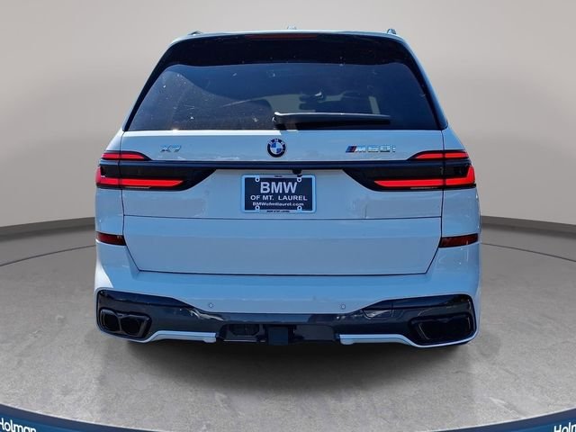 New 2027 Alpine White BMW M60i image 5