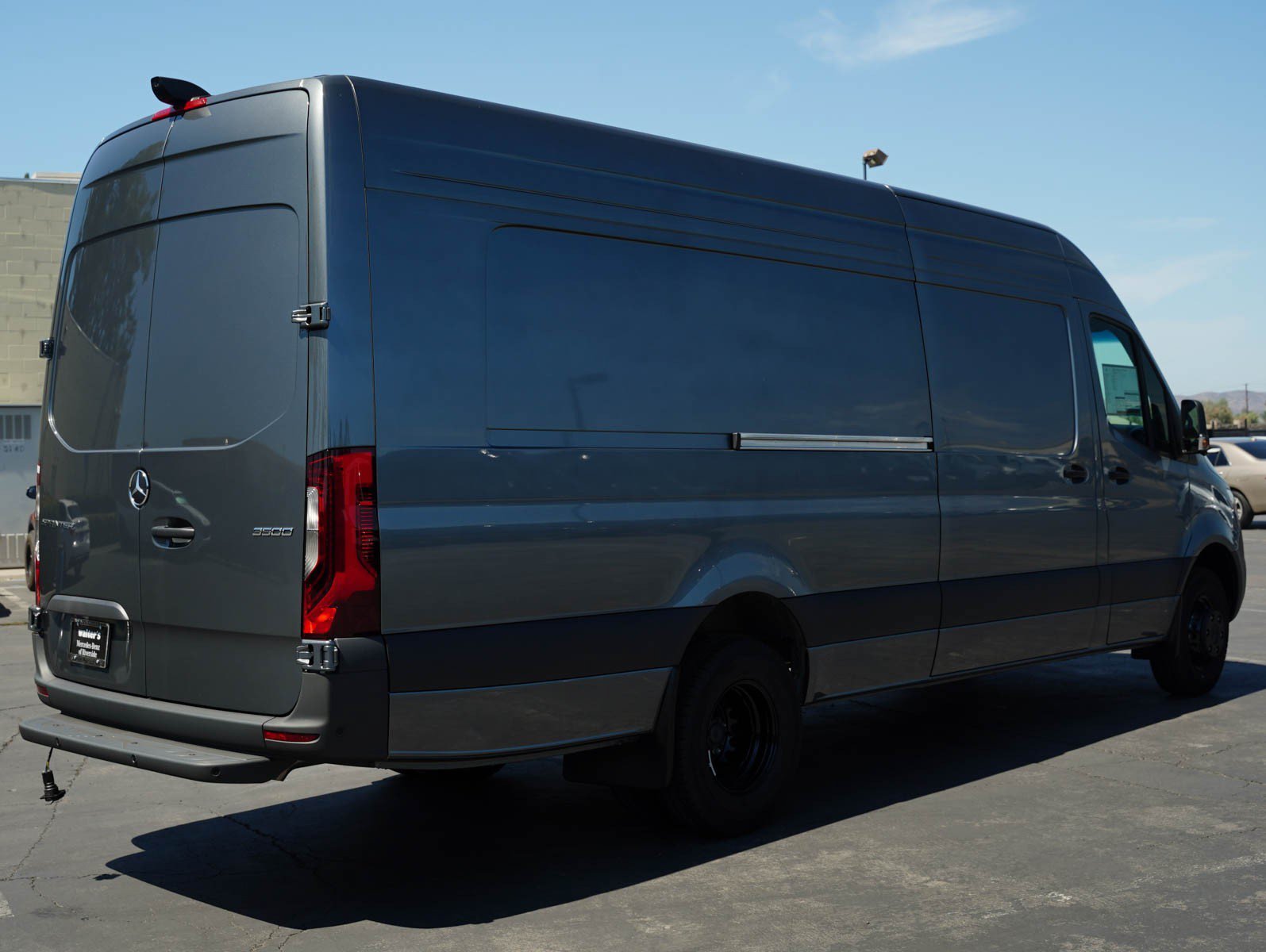 New 2026 Selenite gray metallic Mercedes-Benz 3500 High Roof I4 Diesel HO 170 Extended RWD image 4