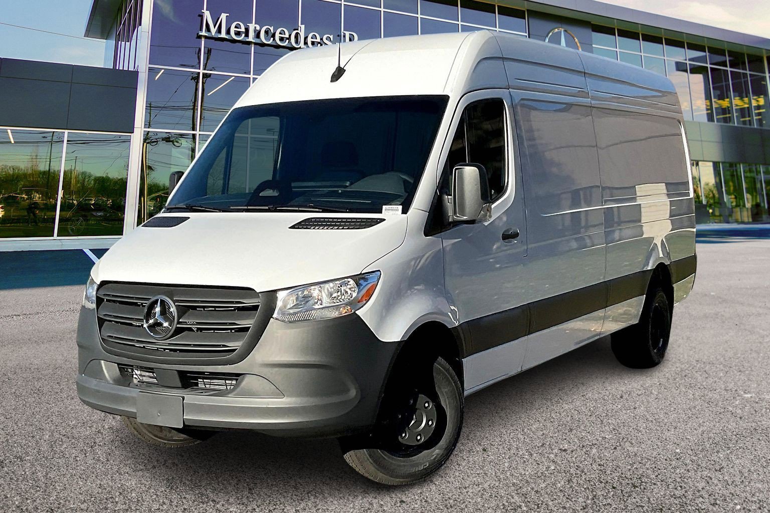 New 2026 Arctic White Mercedes-Benz Cargo Van 170 WB image 15