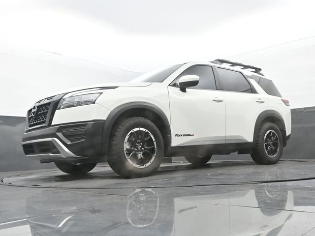 Used 2025 Glacier White Nissan Rock Creek image 12
