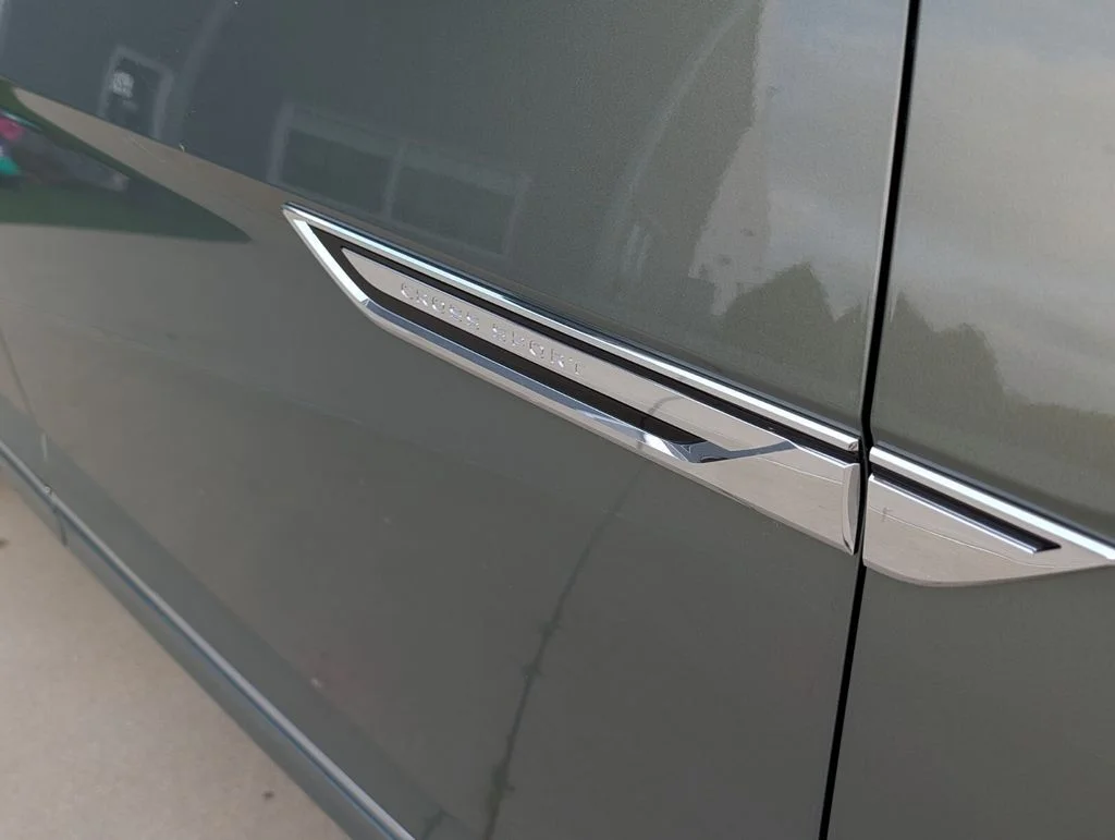 New 2026 Green Volkswagen 2.0T SEL Premium R-Line image 4