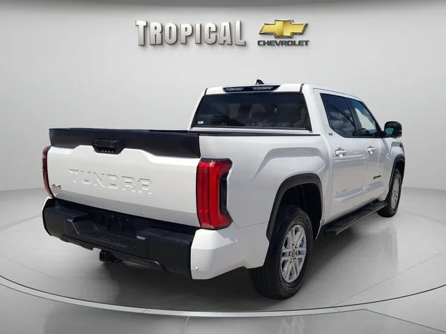 Used 2024 White Toyota SR5 image 3