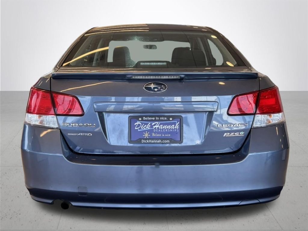 Used 2014 Blue Subaru 2.5i image 8