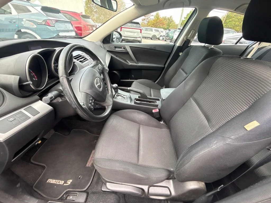 Used 2012 Gray Mazda i Touring image 12