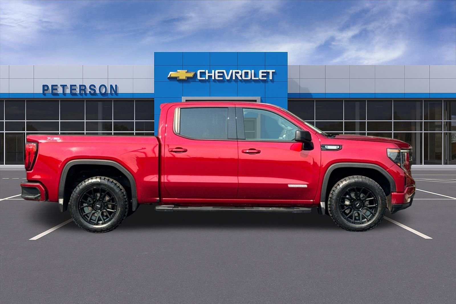 Used 2024 Red GMC Elevation image 3