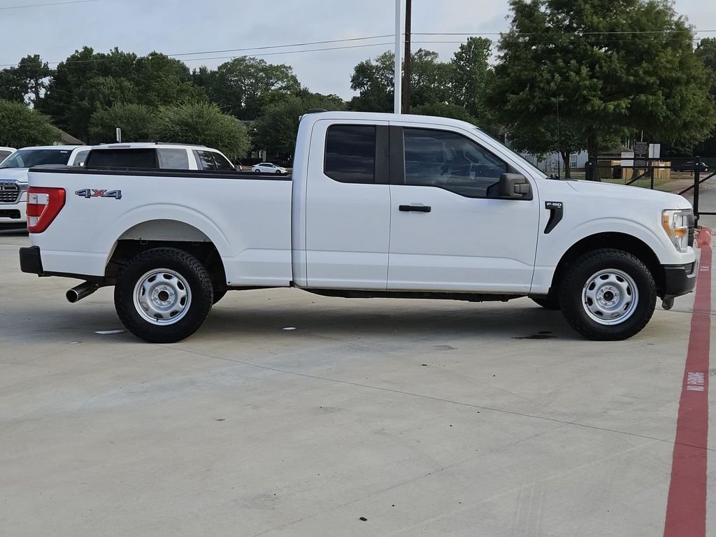 Used 2021 White Ford XL image 9