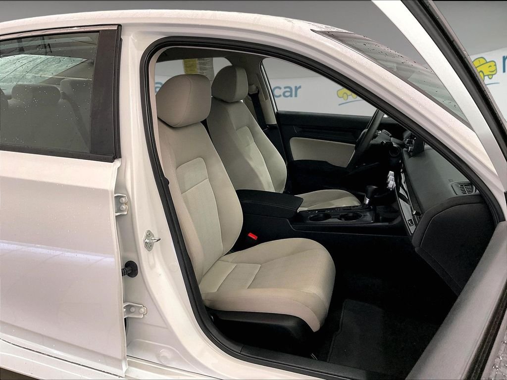 Used 2024 White Honda LX image 11