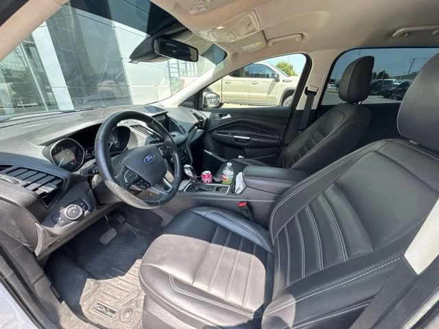 Used 2019 White Ford SEL image 6