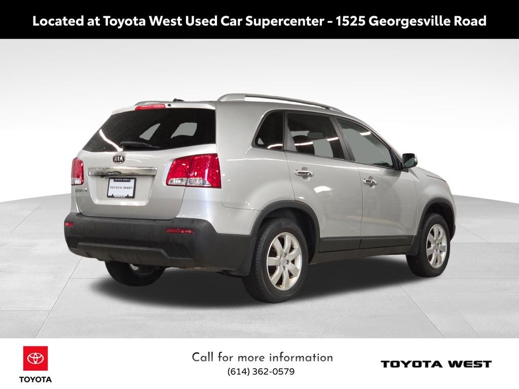 Used 2012 Silver Kia LX image 7