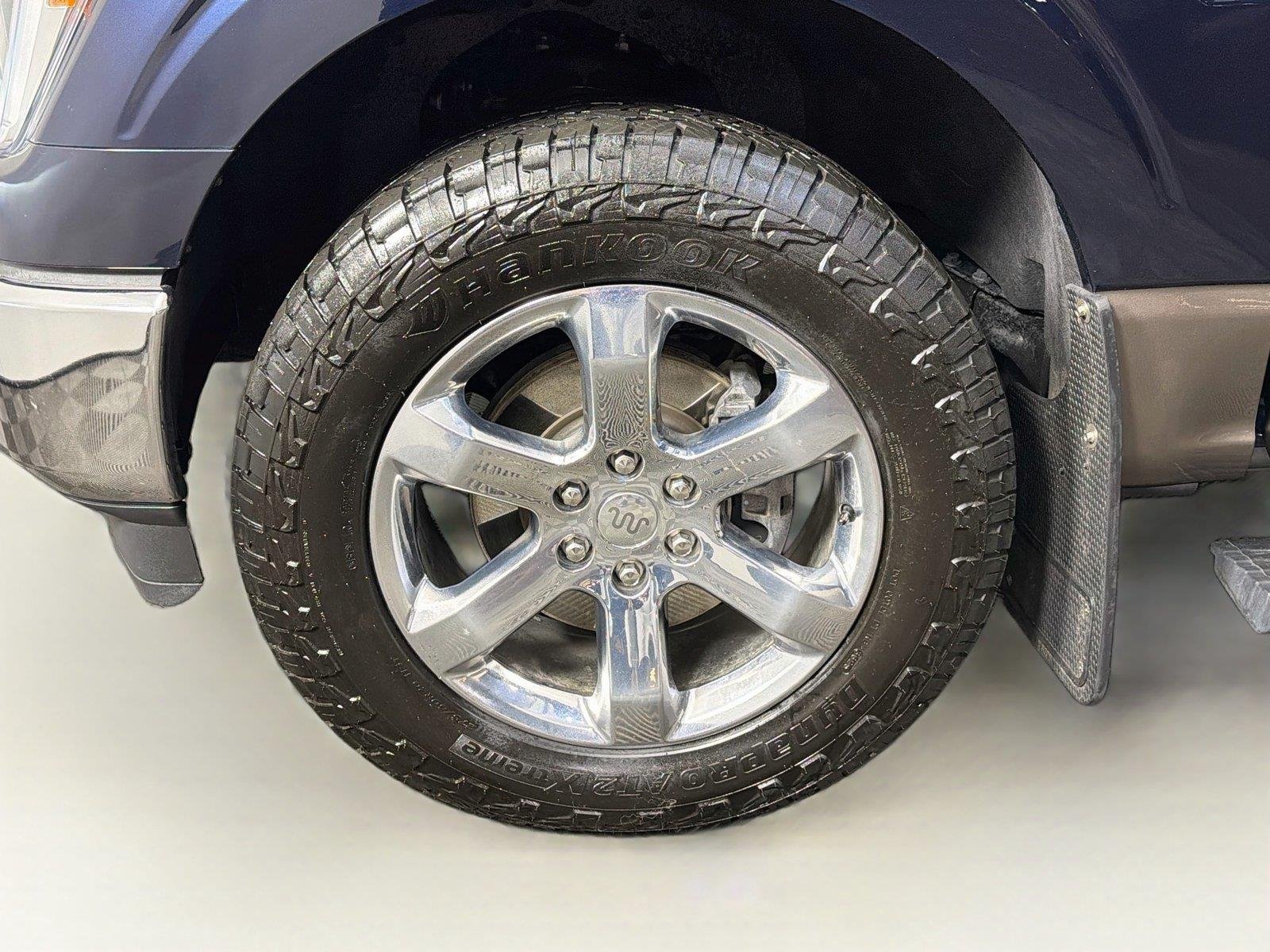 Used 2023 Antimatter Blue/Stone Gray Ford King Ranch image 33