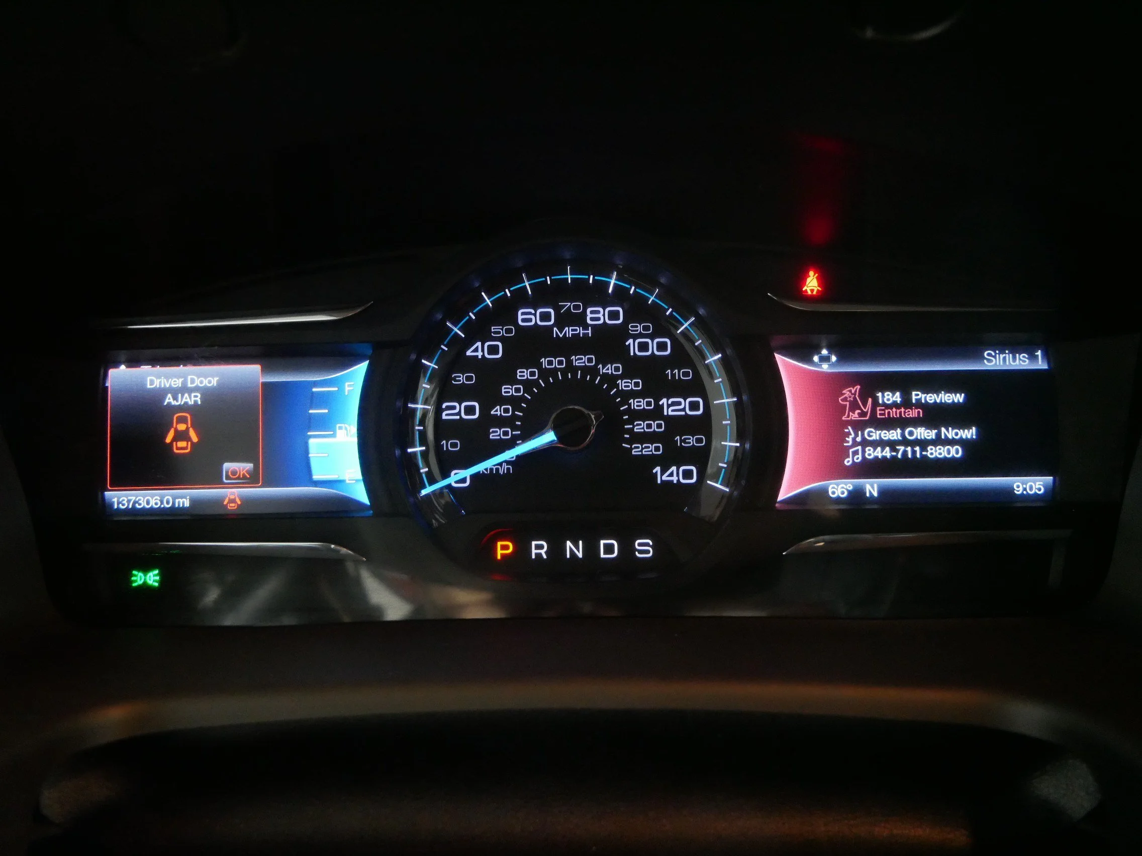 Used 2017 Shadow Black Ford SEL image 21