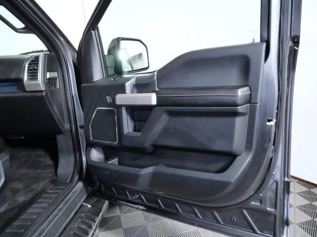 Used 2015  Ford Lariat image 11