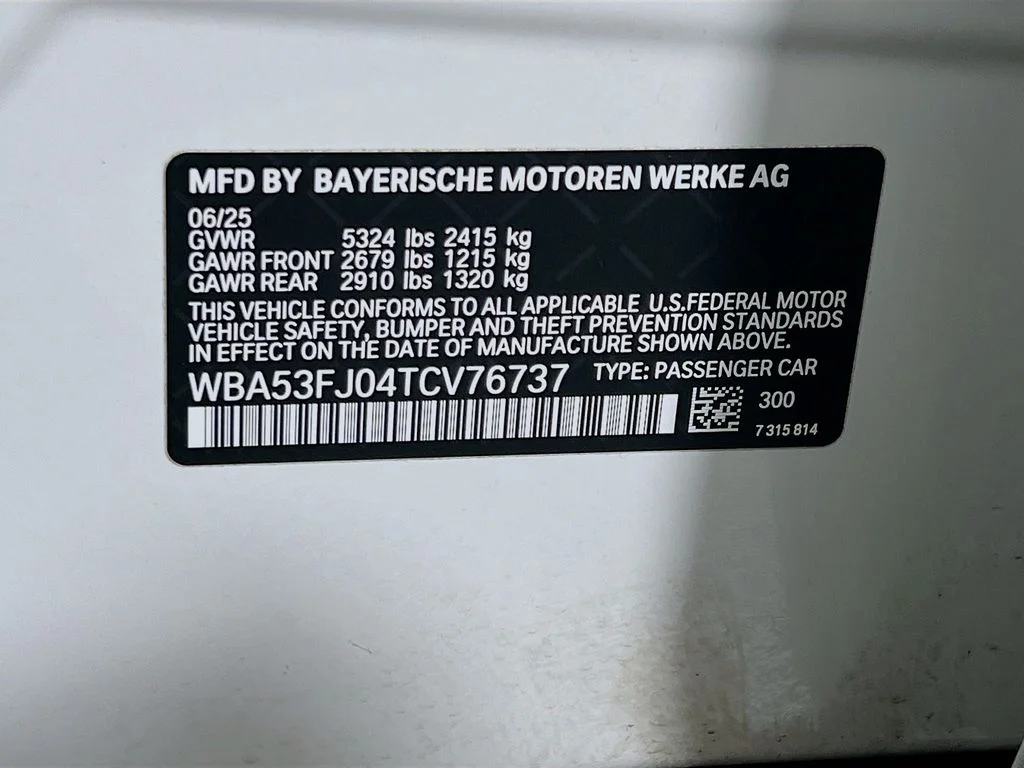 Used 2026 White BMW 530i xDrive image 33