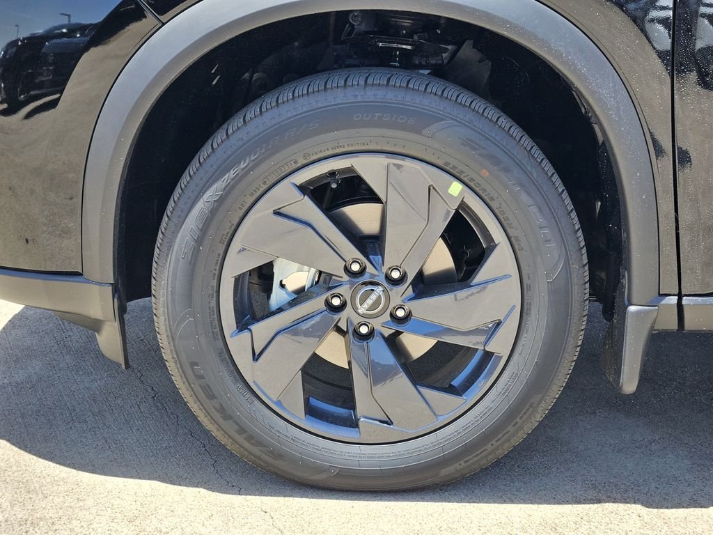 New 2026 Super Black Nissan SV image 10