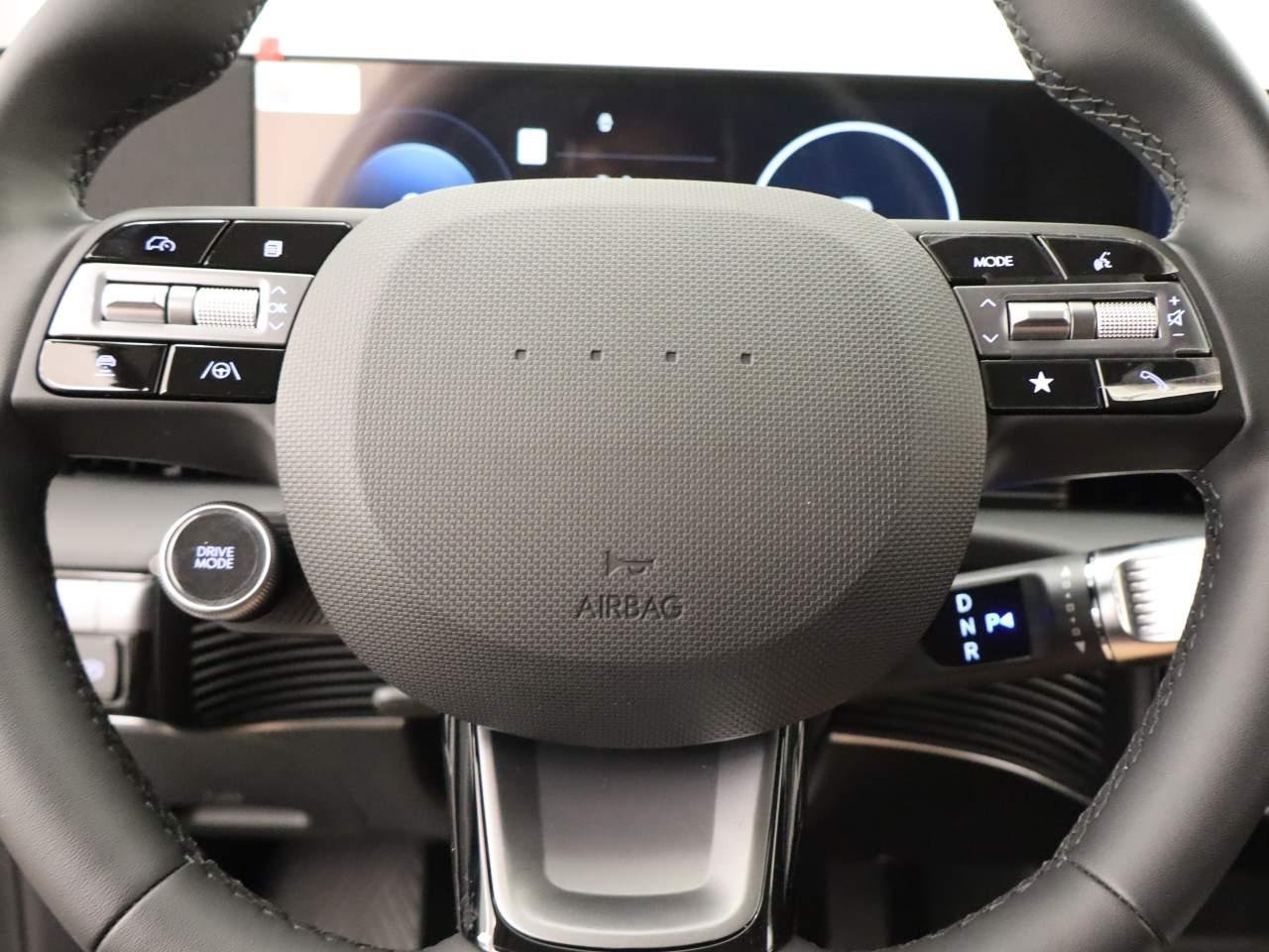 New 2026 Atlas White Hyundai SEL image 12