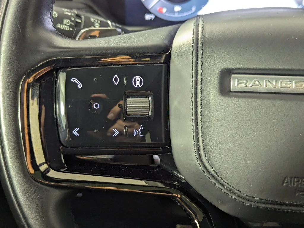 Certified Used 2025 Black Land Rover Dynamic SE image 37