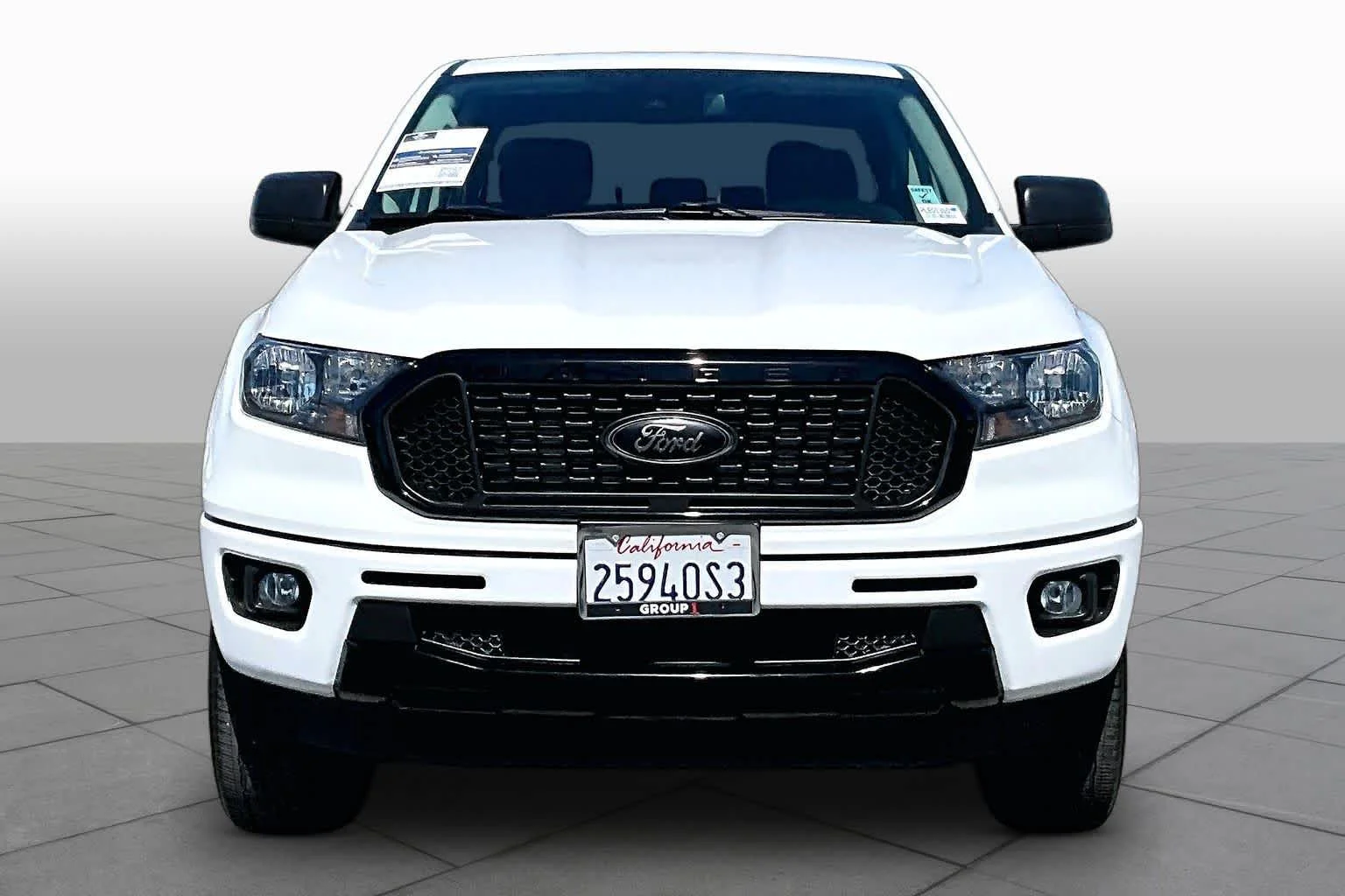 Used 2023 Oxford White Ford XLT image 3