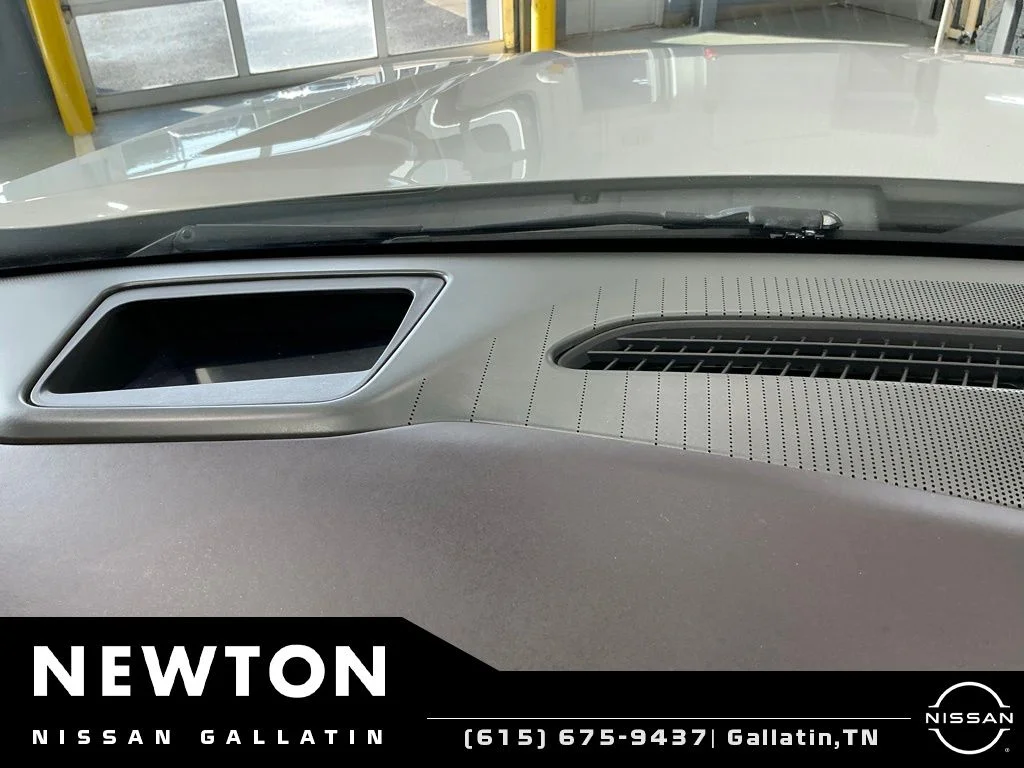 Used 2021 Crystal White Tricoat Cadillac Sport Platinum image 52