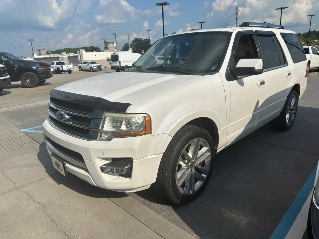 Used 2016 White Platinum Metallic Tri-Coat Ford Limited image 1