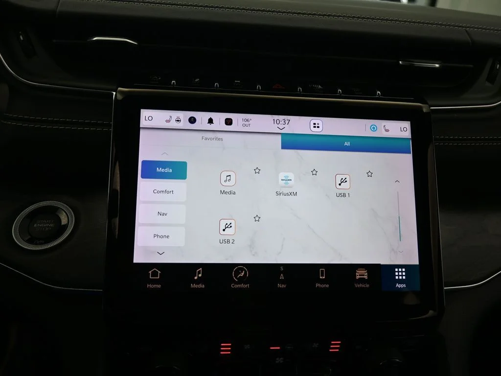2023 Jeep Grand Cherokee Overland - Photo 24