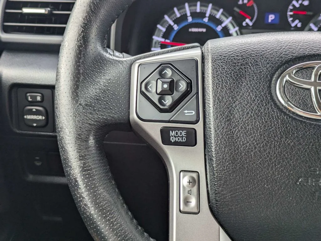 Used 2018 Magnetic Gray Metallic Toyota SR5 Premium image 26