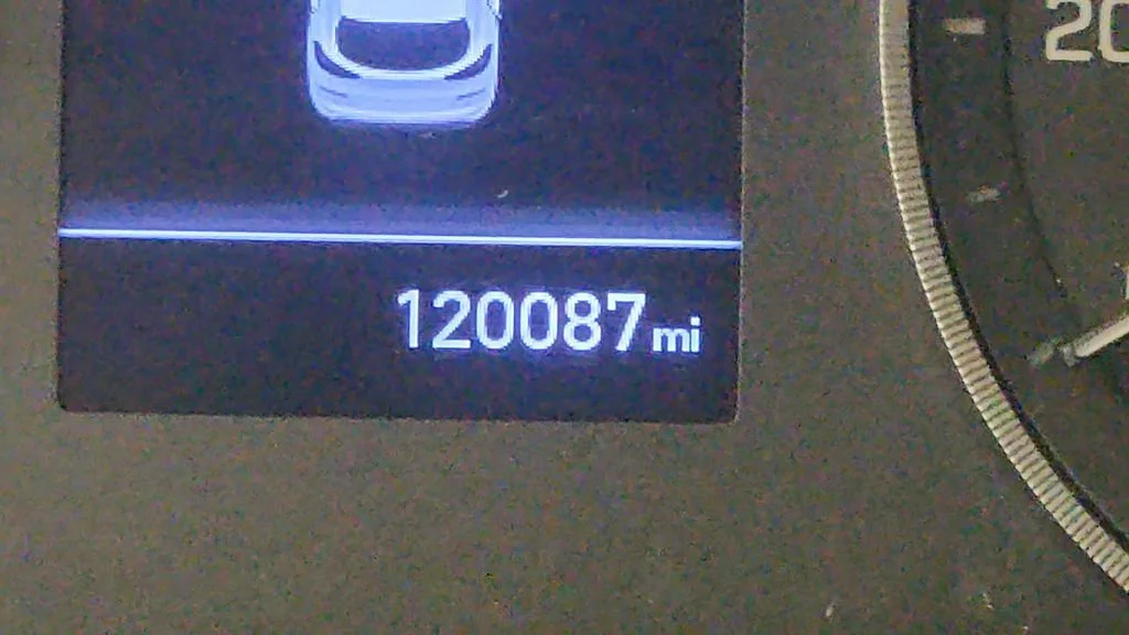 Used 2019 Gray Hyundai SEL image 16
