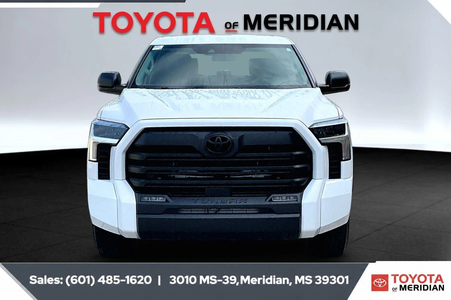 Used 2024 Ice Cap Toyota SR5 image 3