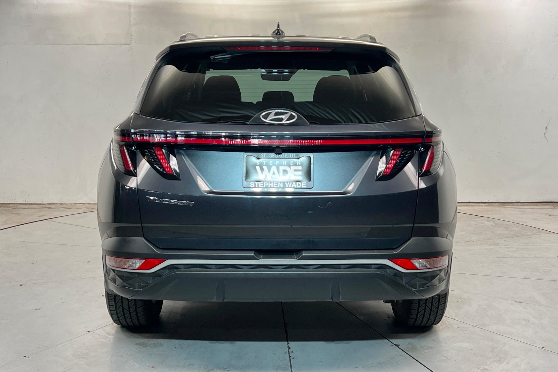 Used 2022 Portofino Gray Hyundai SEL image 5