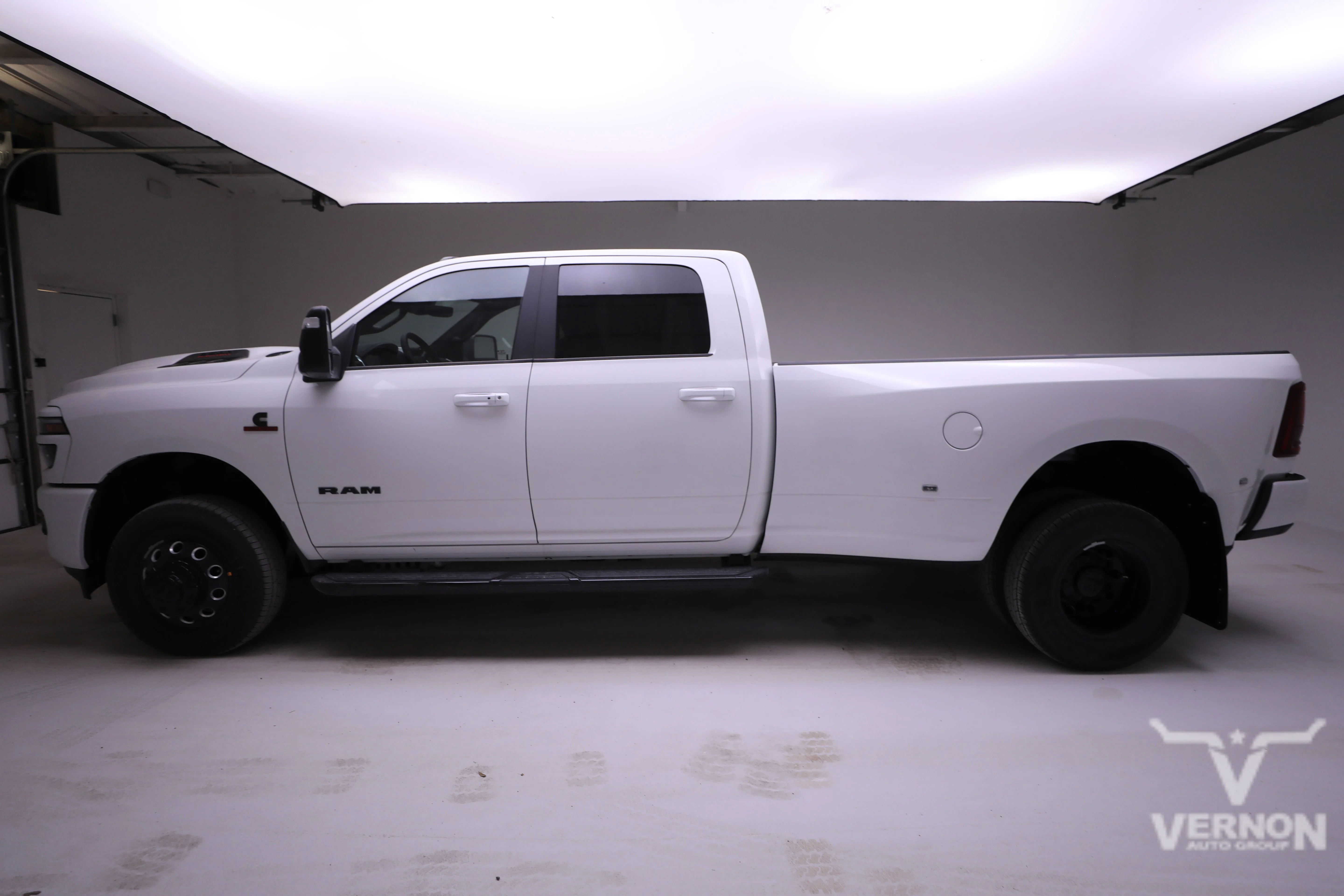 New 2026 Ram 3500 DRW Laramie Night Edition Crew Cab 4x4