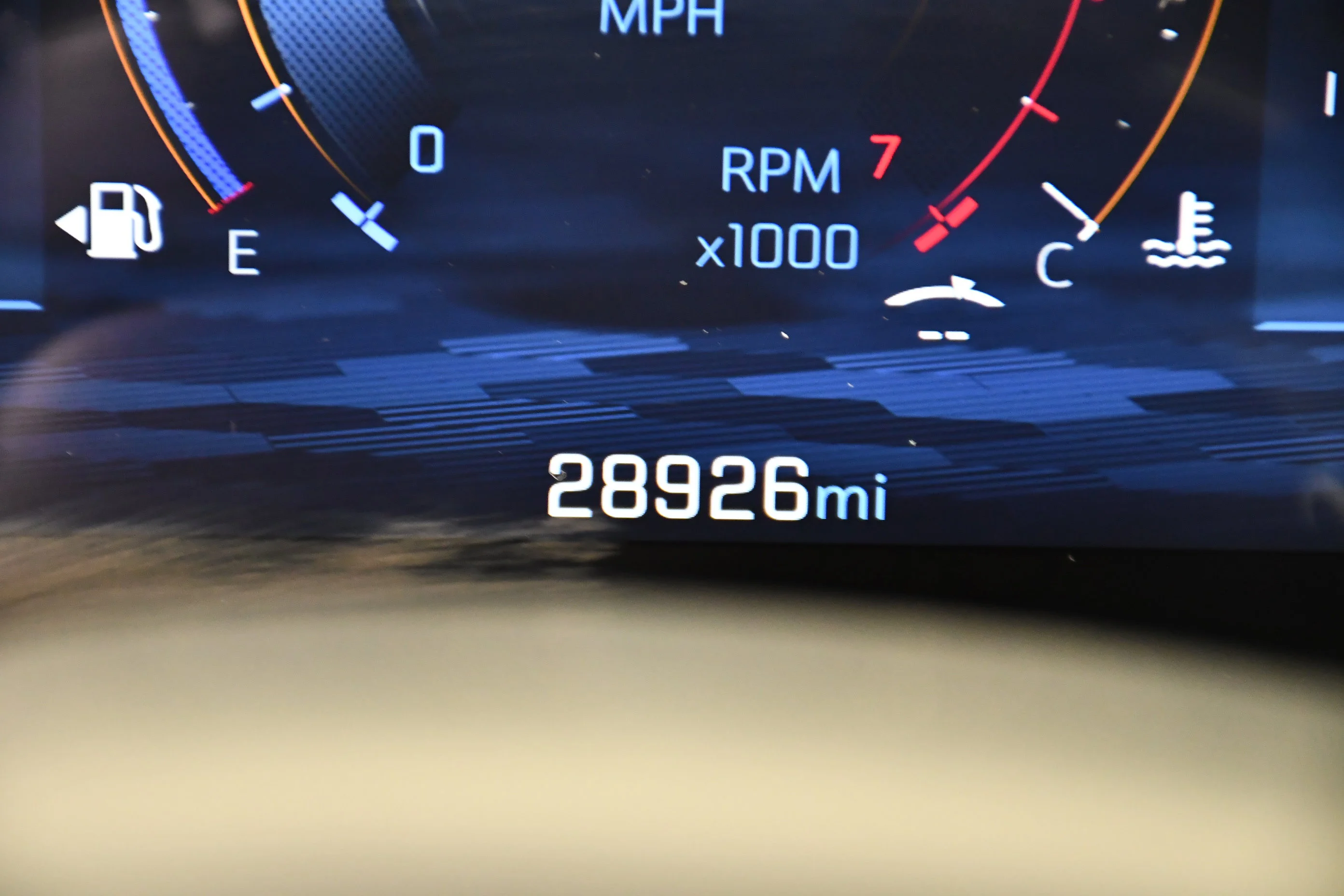 Used 2025 Sterling Gray Metallic Chevrolet AWD RS image 17