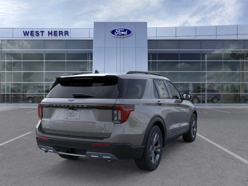 New 2026 Carbonized Gray Metallic Ford Active image 8