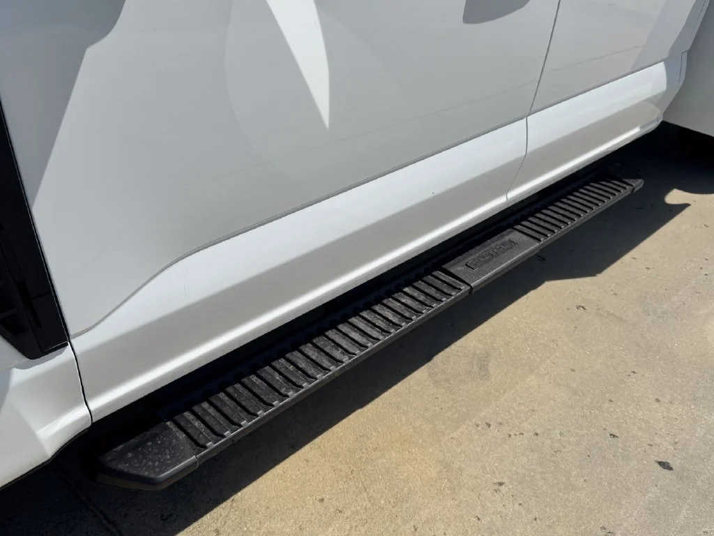 New 2027 White Ford XL image 10
