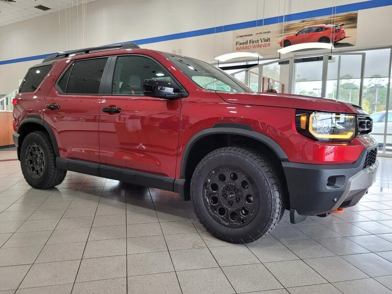 New 2026 Radiant Red Metallic Honda TRAILSPORT BLACKOUT AWD image 3