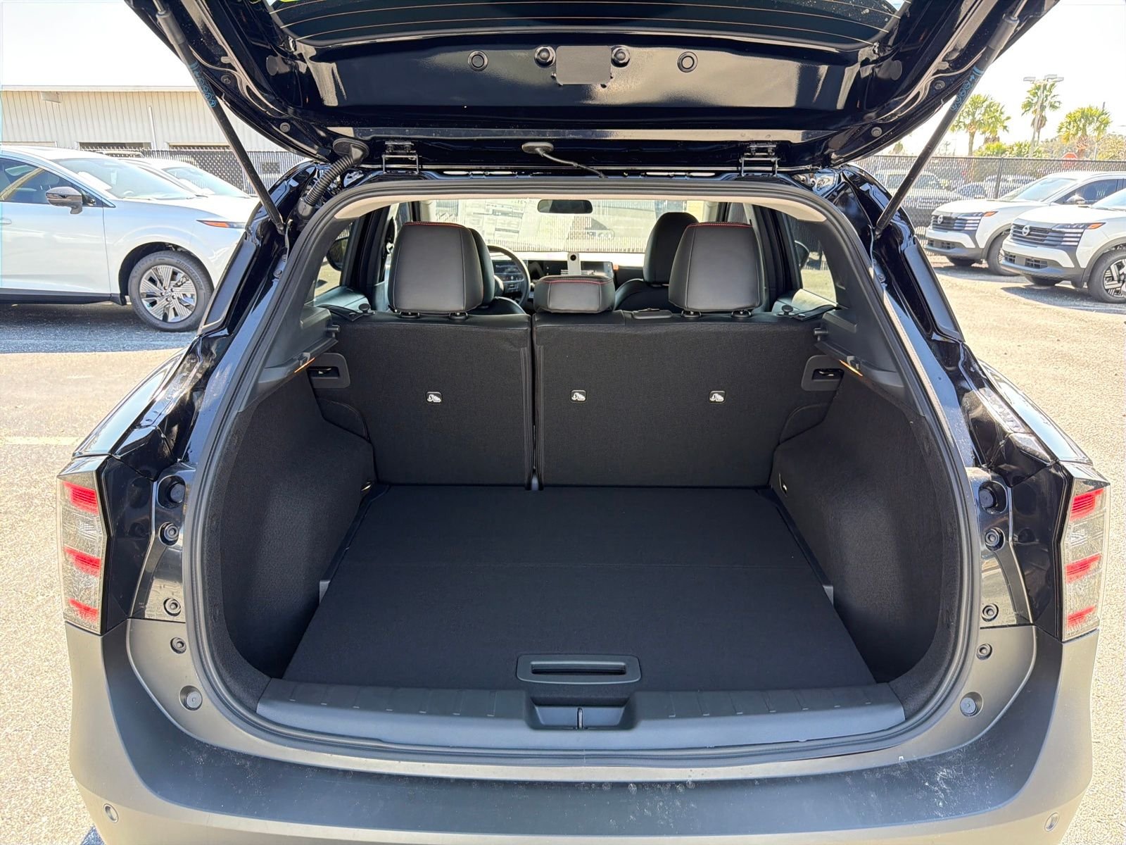 New 2026 Nissan Kicks SR 4D Sport Utility