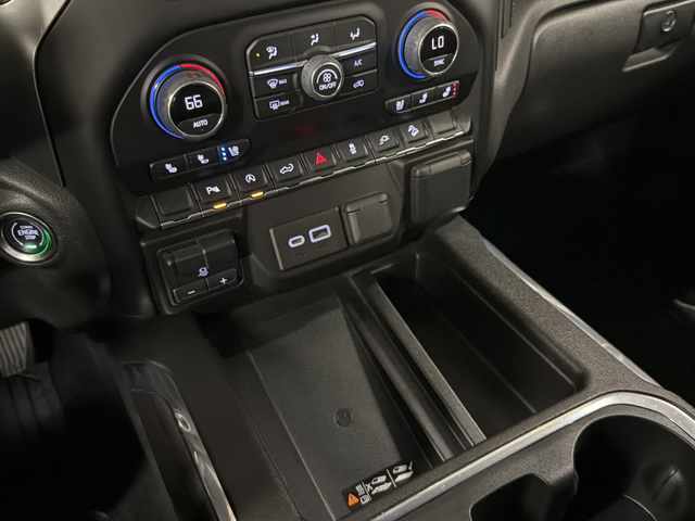 Used 2022 Black Chevrolet LTZ image 37