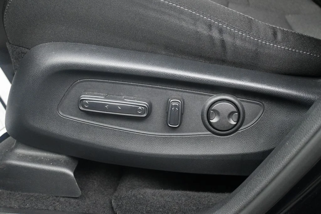 Certified Used 2024  Honda EX image 21
