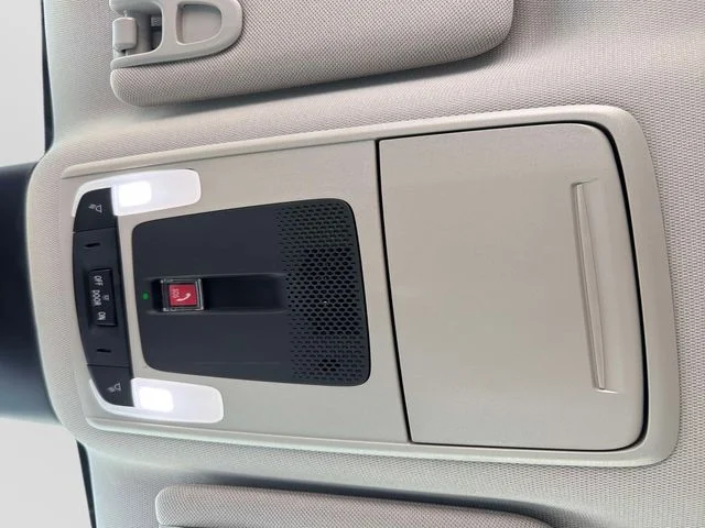 Used 2026  Honda RTL image 34