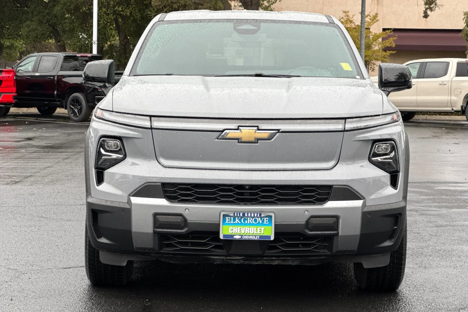 2025 Chevrolet Silverado EV LT - Photo 8