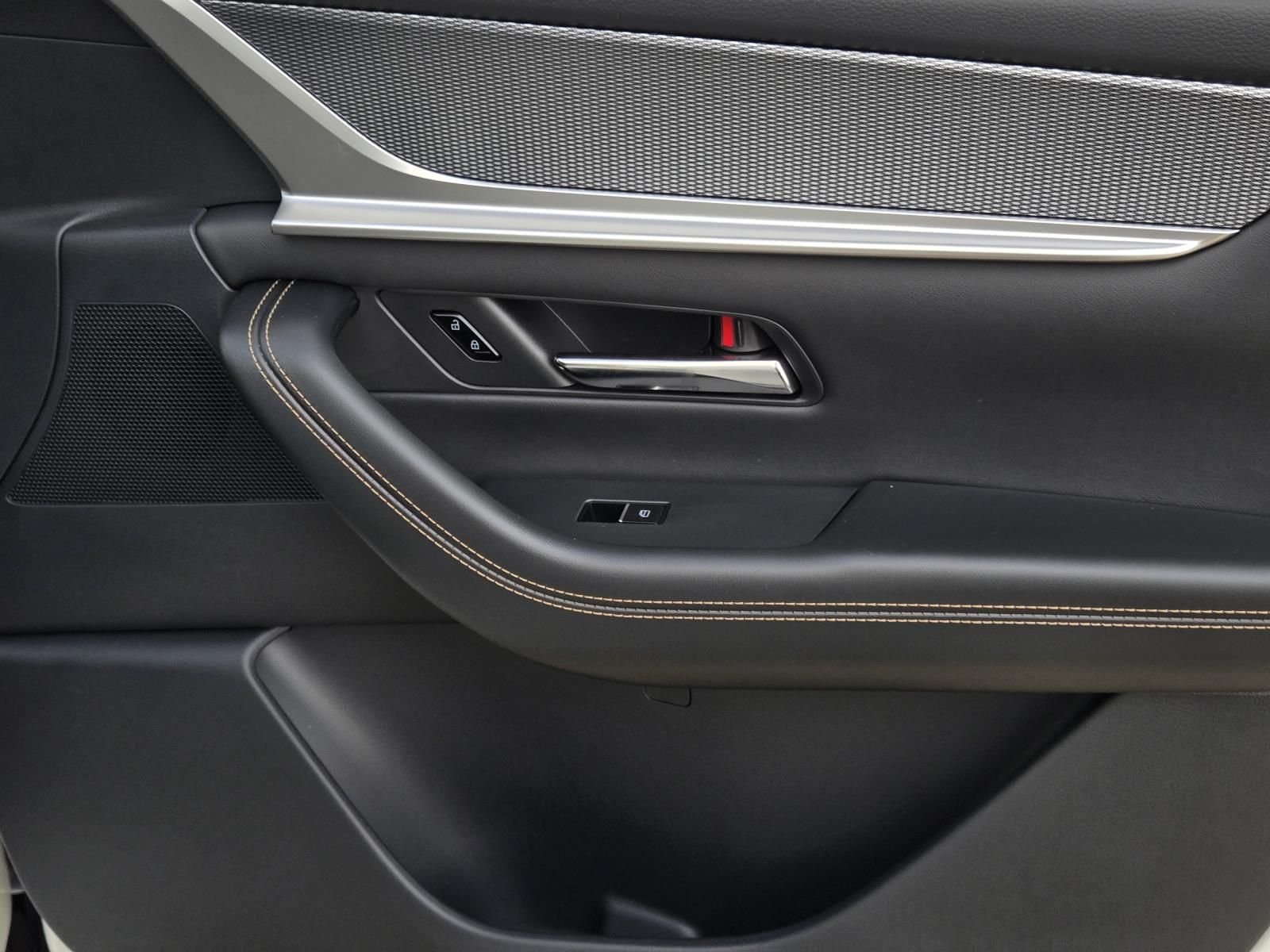 2026 Mazda CX-90 Premium Plus Package - Photo 6