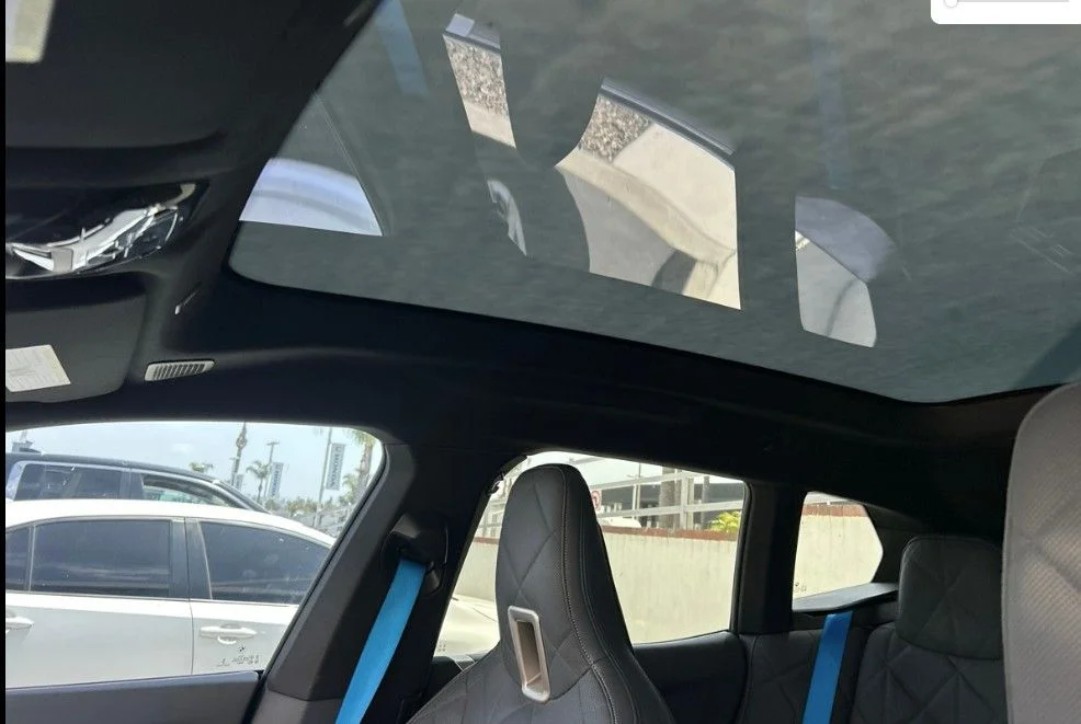 Used 2024 Gray BMW M60 image 9