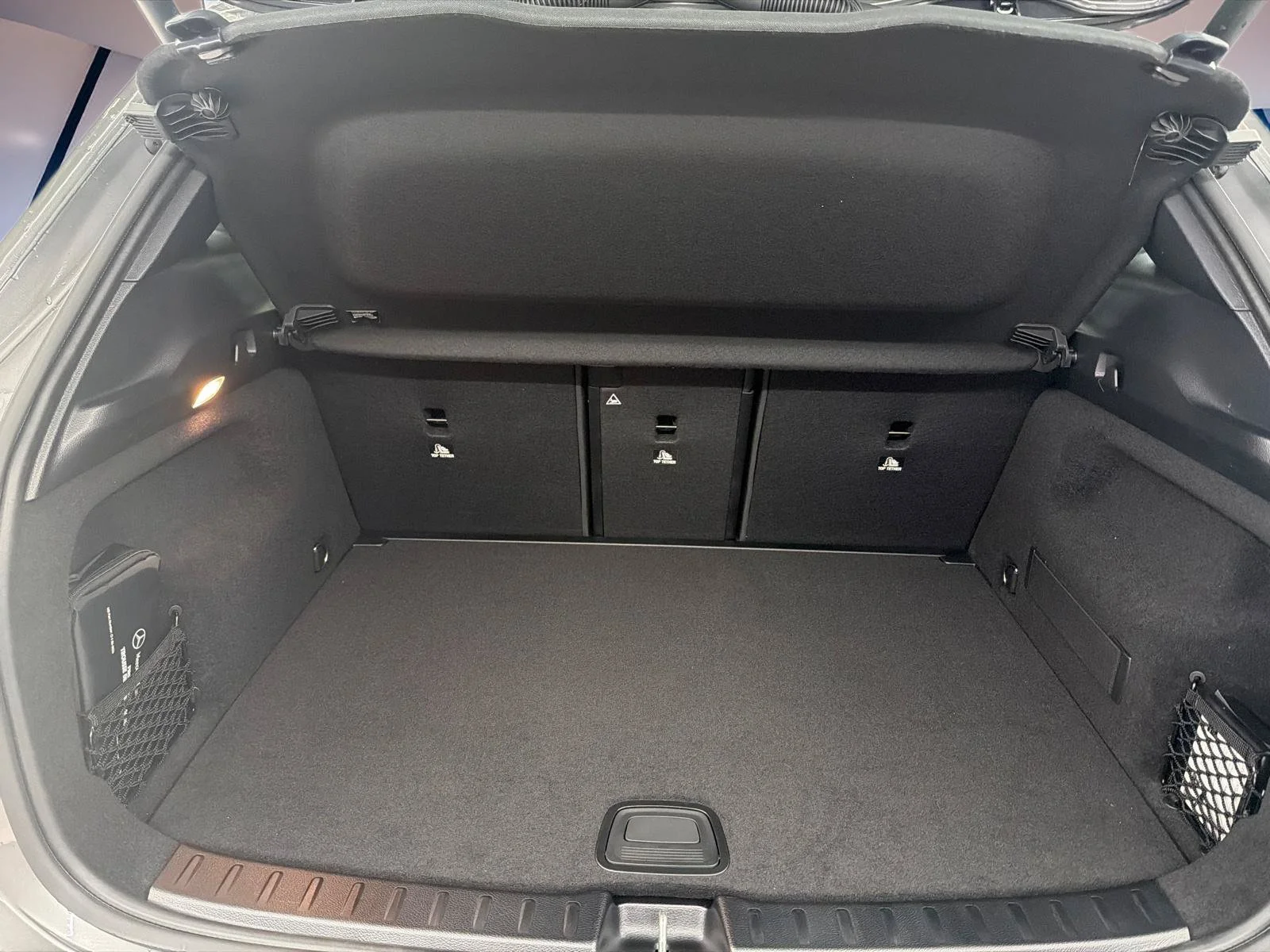 Used 2026 Grey Mercedes-Benz GLA 250 image 5