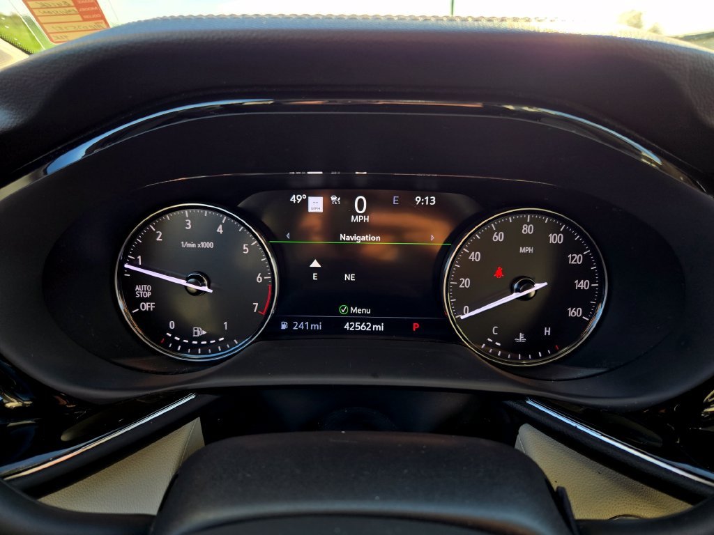 Used 2021 Red Buick Avenir image 20