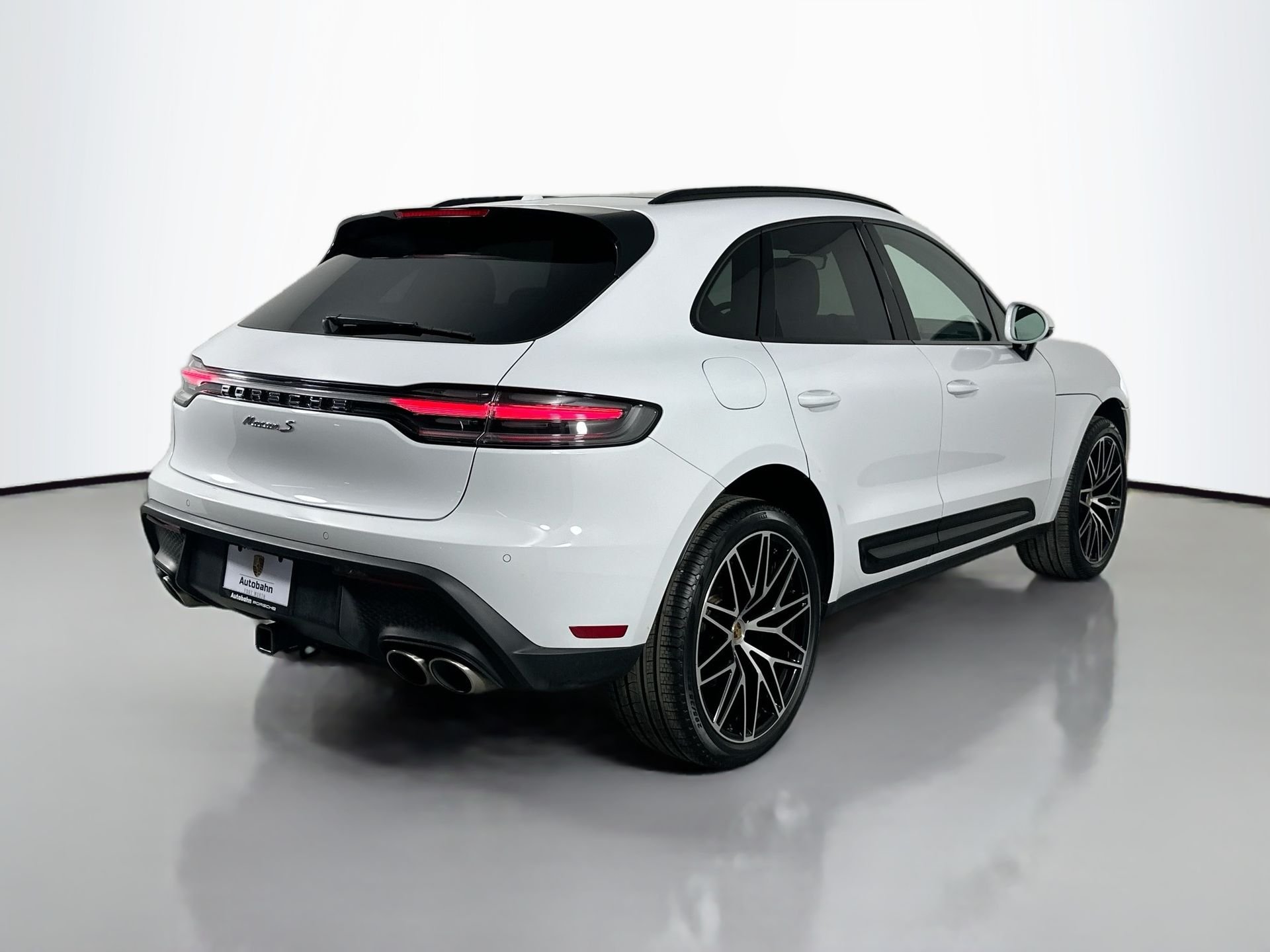 2024 Porsche Macan S - Photo 7