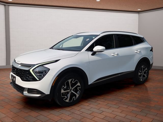 Used 2024 White Pearl Kia EX image 28