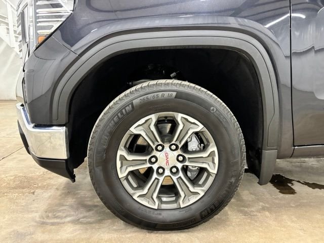 Used 2026 Silver GMC SLT image 9
