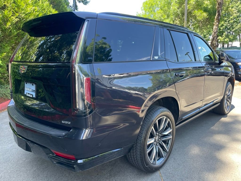 Used 2022 Black Cadillac Sport Platinum image 4