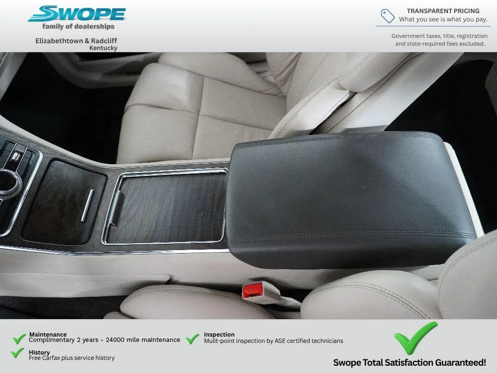 Used 2017 White Platinum Tri-Coat Lincoln Select image 25