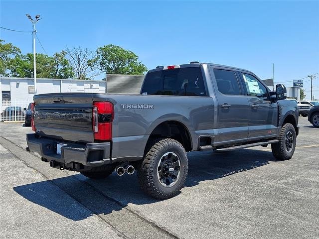 New 2026 Carbonized Gray Metallic Ford F-250® Platinum® image 24