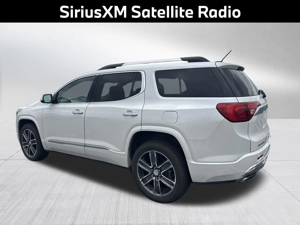 Used 2017 White GMC Denali image 7