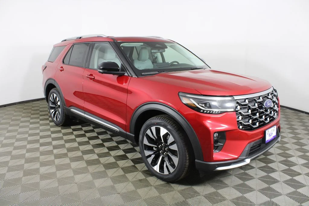 2026 Ford Explorer Platinum 4WD's photo
